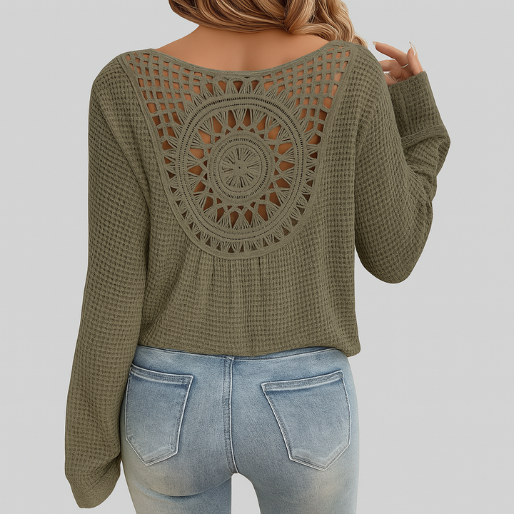 isabella™ - Elegant Ibiza-style blouse with V-neck