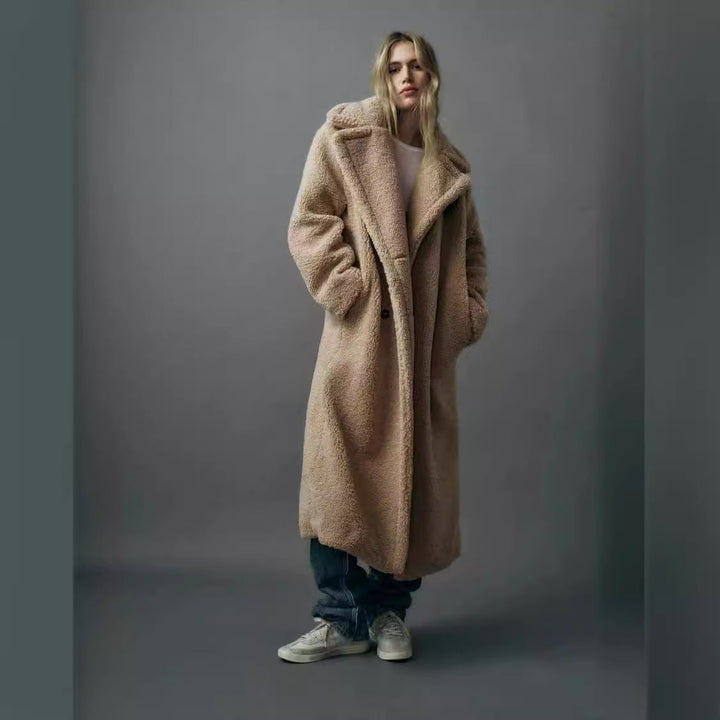 Carra | Classic Elegant Coat